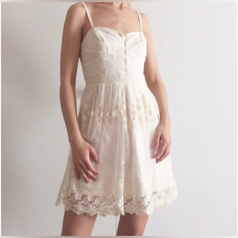 American Eagle Outfitters Cream Lace Mini Dress Size XS